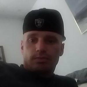 Meet your Posher, Stephen